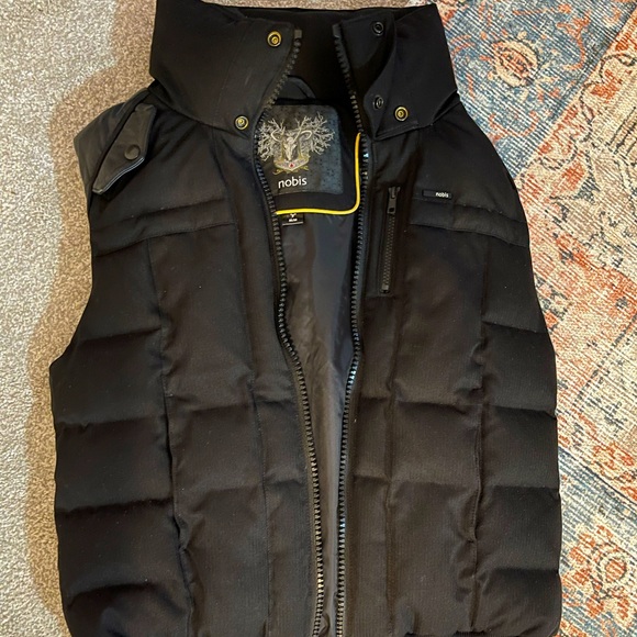 Nobis Woman’s Vest - Picture 2 of 3